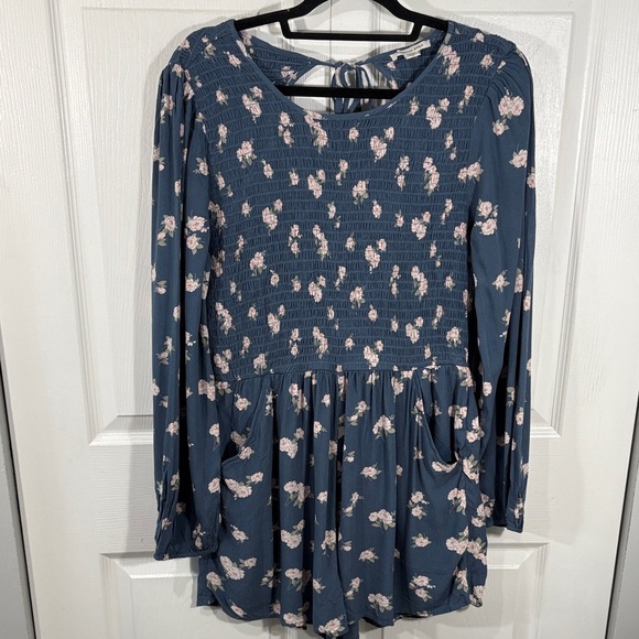 American Eagle Outfitters Blue Floral romper - Picture 2 of 12